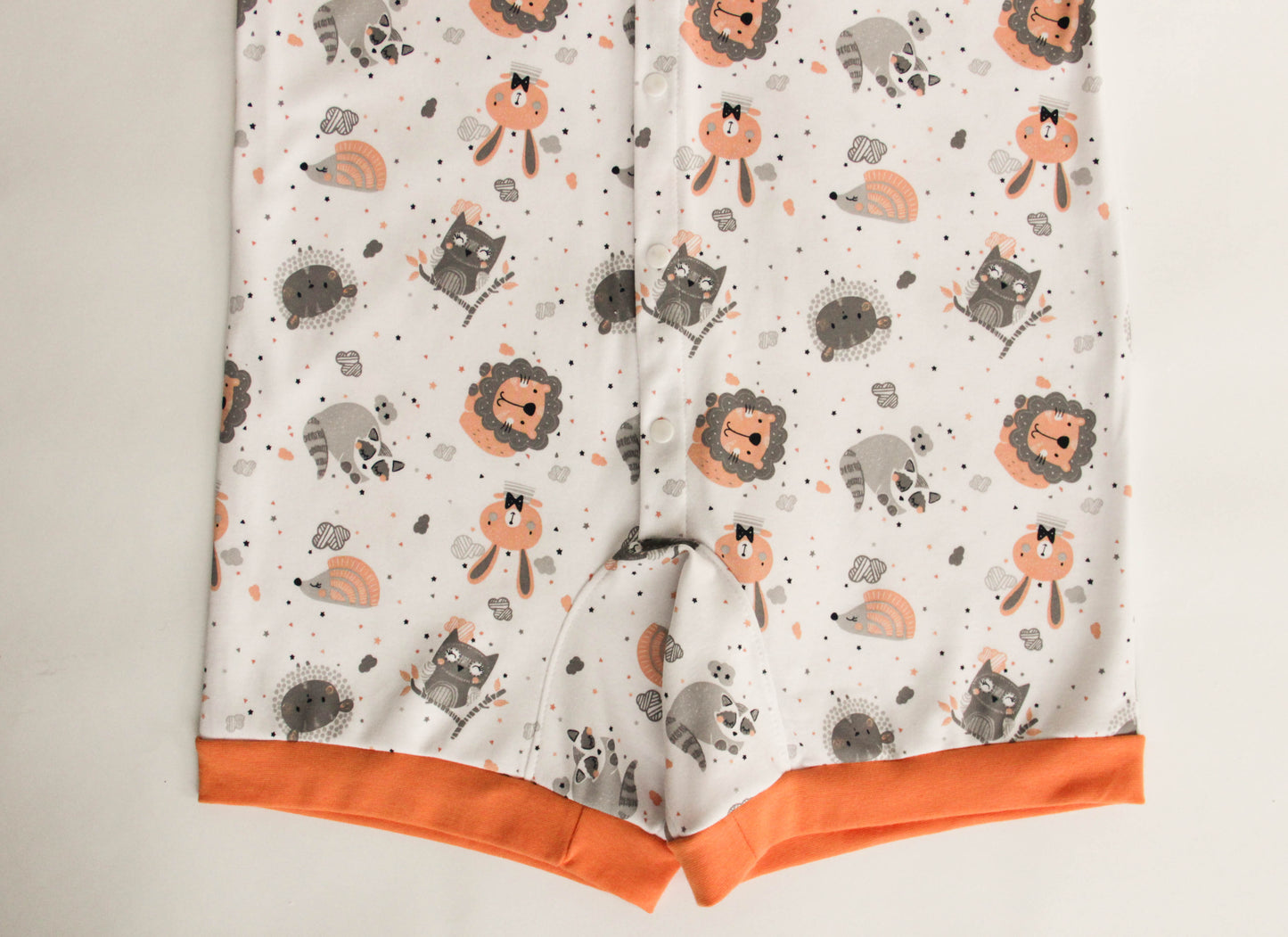 ABDL romper Lionet