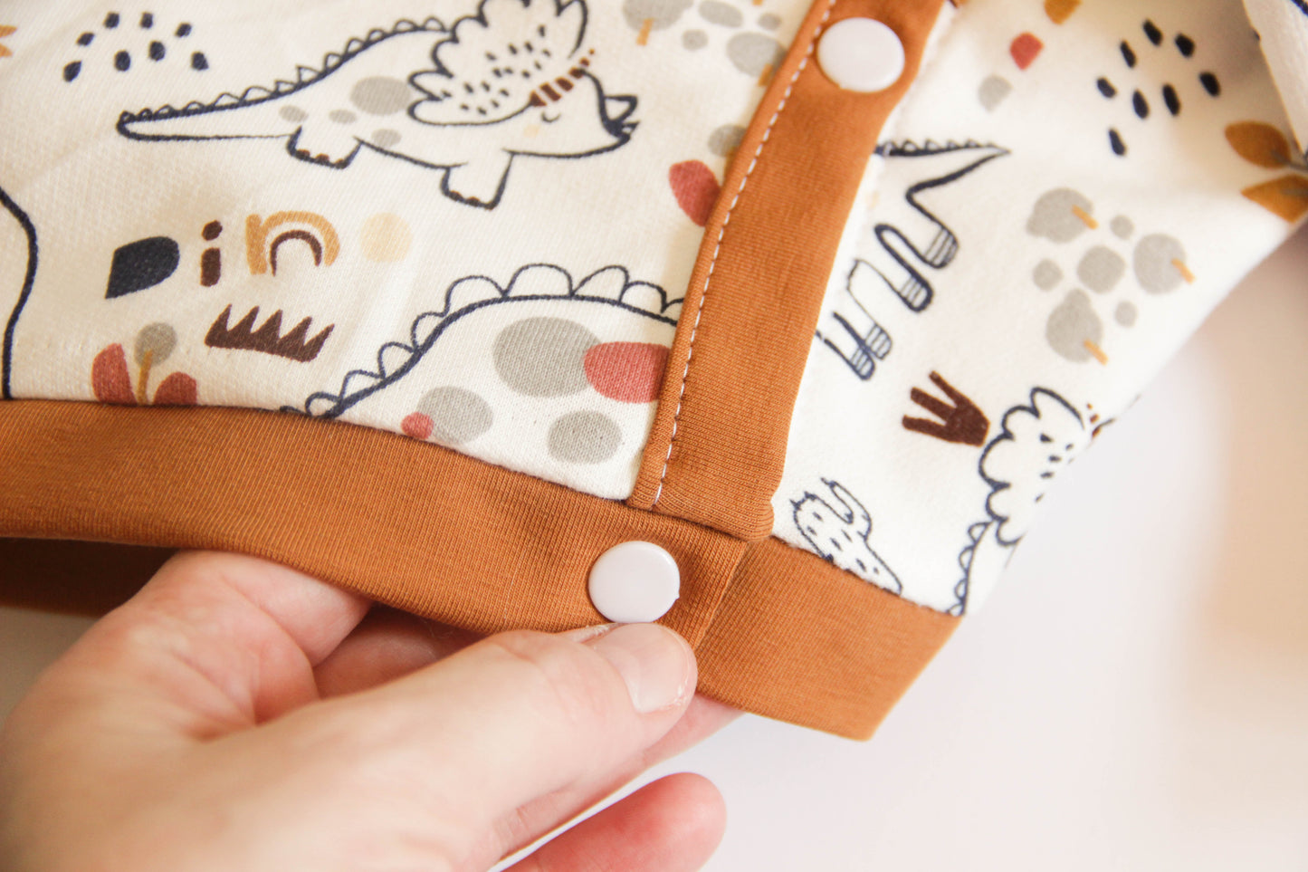 ABDL shorts Dino with access from below