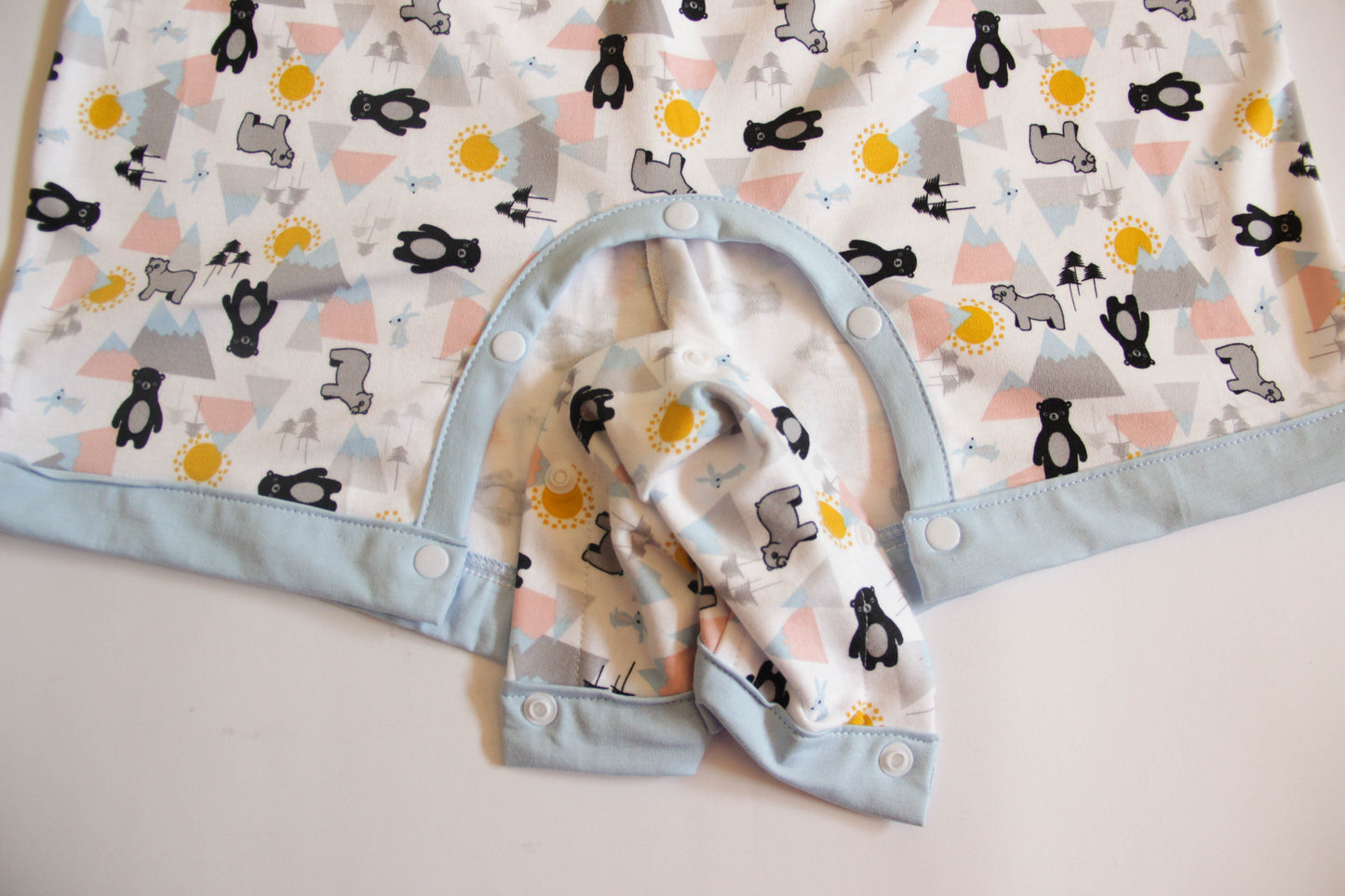 ABDL shorts Blue with access from below