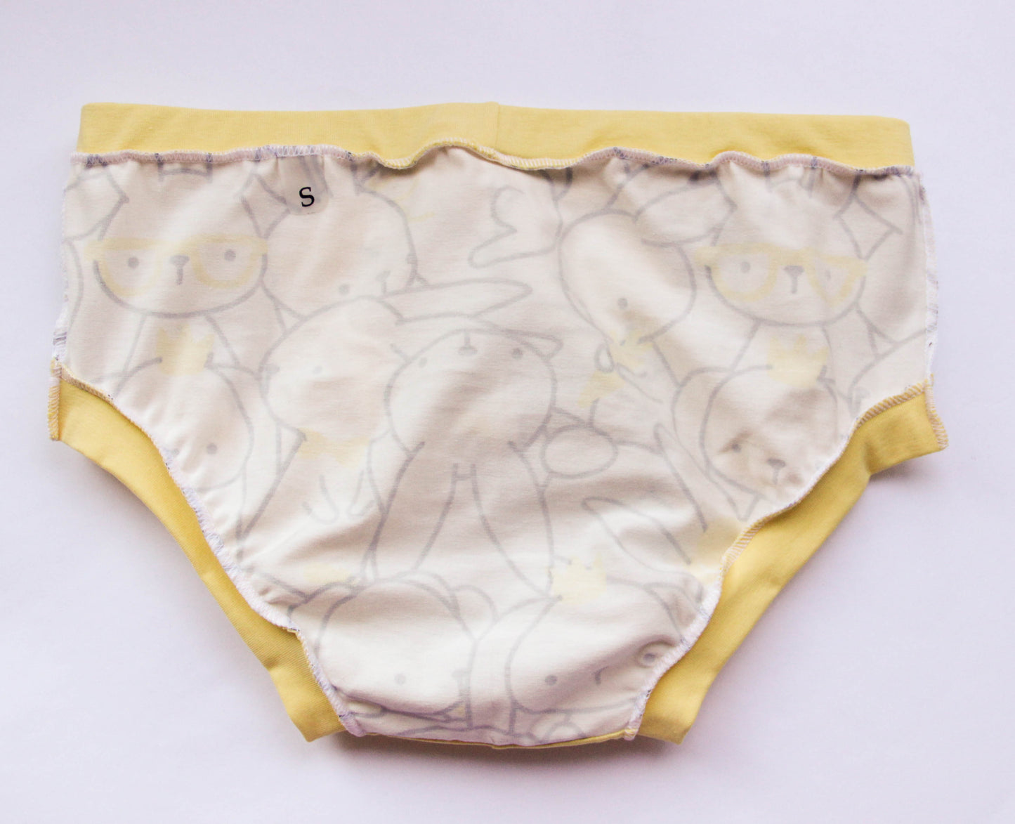 ABDL briefs Hares