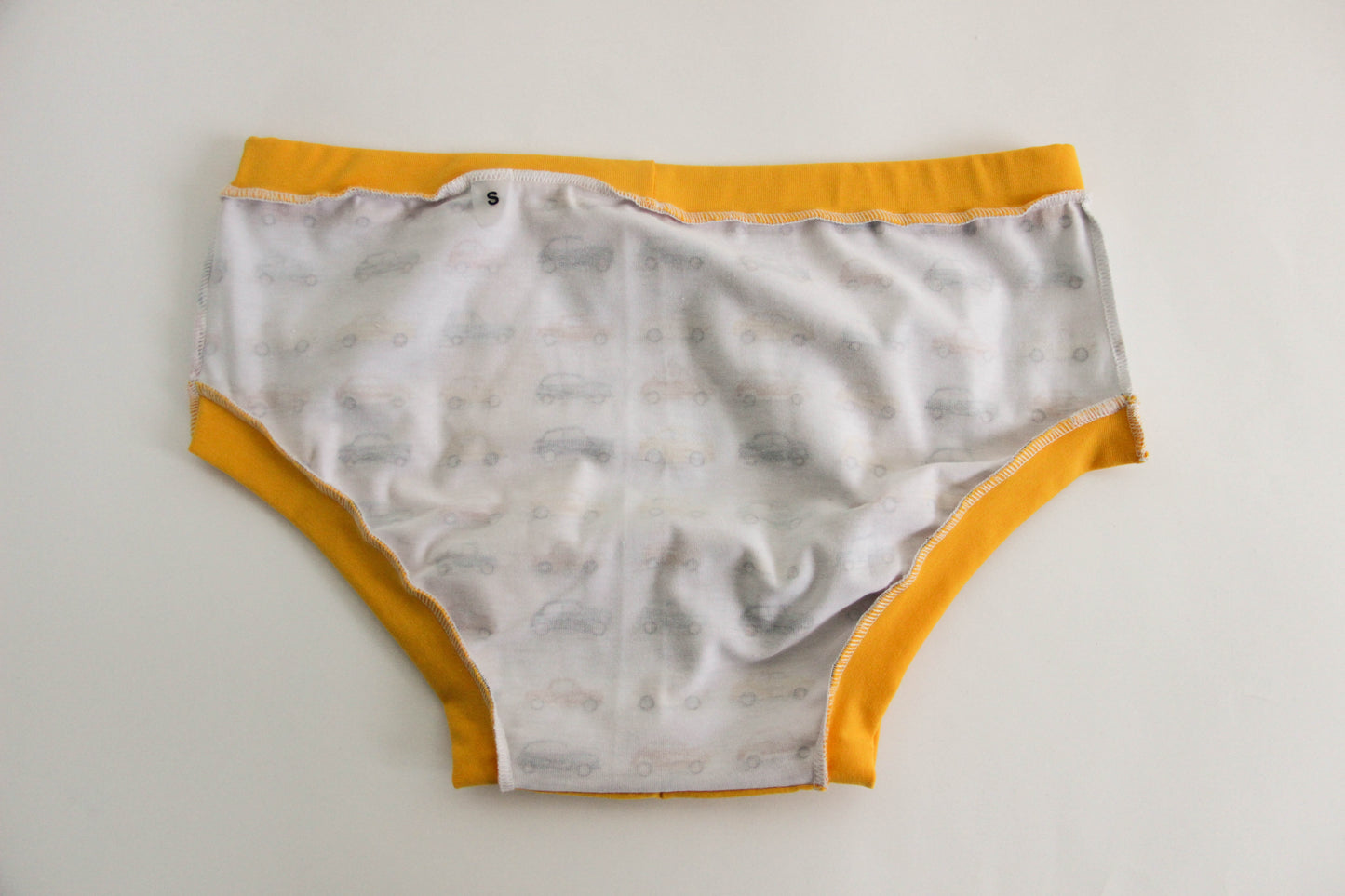 ABDL briefs Cars