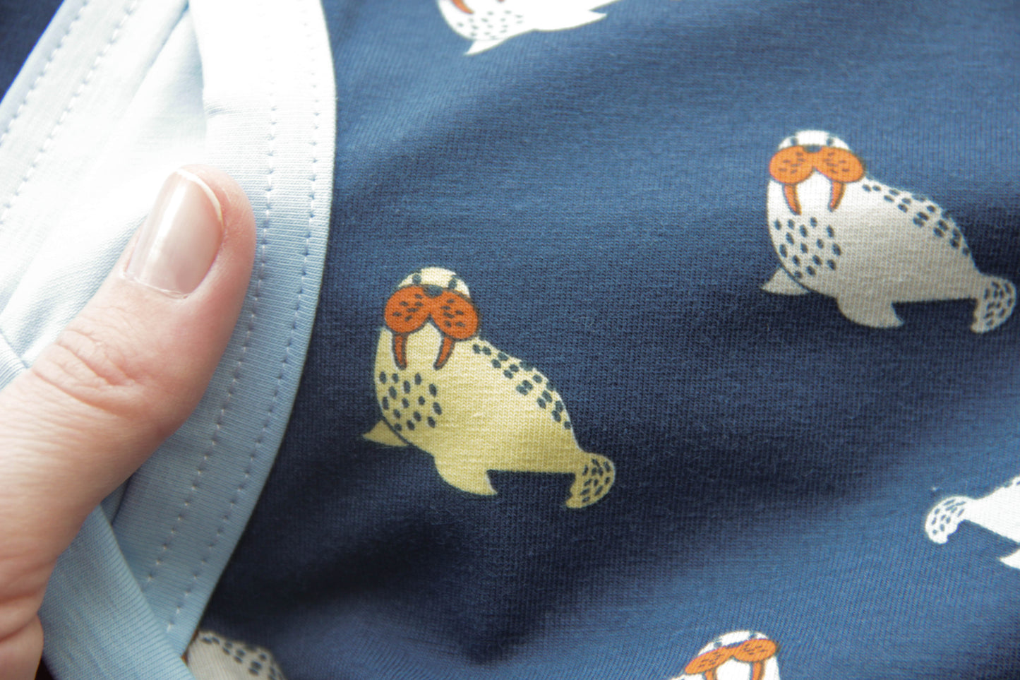 ABDL briefs Walruses